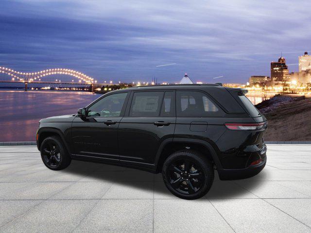 new 2025 Jeep Grand Cherokee car, priced at $49,980