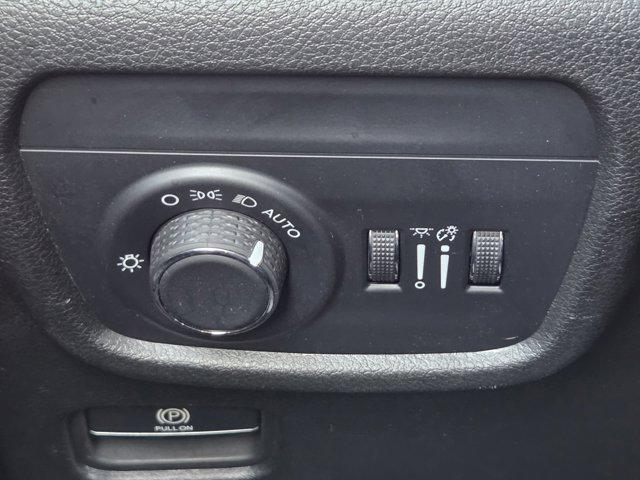 used 2024 Jeep Grand Cherokee car, priced at $26,994