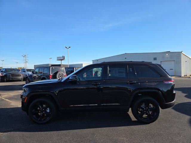 new 2025 Jeep Grand Cherokee car, priced at $50,410