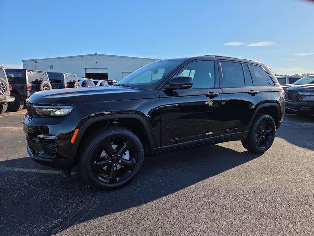 new 2025 Jeep Grand Cherokee car, priced at $50,410