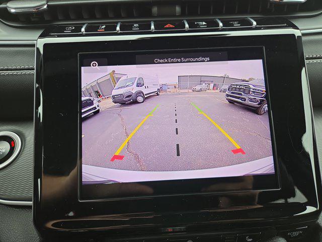 new 2025 Jeep Grand Cherokee car, priced at $49,370