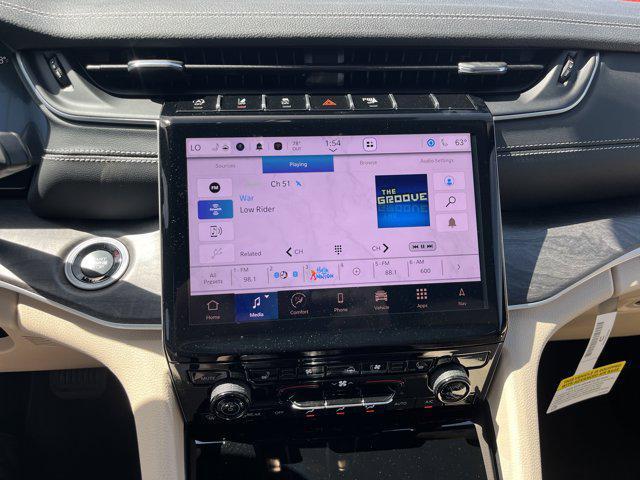new 2025 Jeep Grand Cherokee car, priced at $51,860