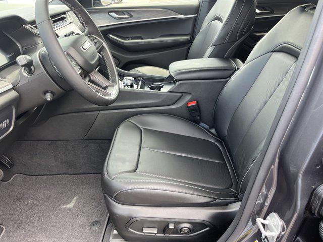 new 2025 Jeep Grand Cherokee L car, priced at $52,187