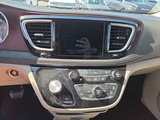 used 2020 Chrysler Pacifica car, priced at $18,994