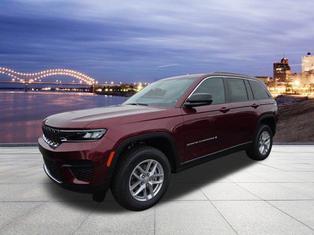new 2025 Jeep Grand Cherokee car, priced at $38,920