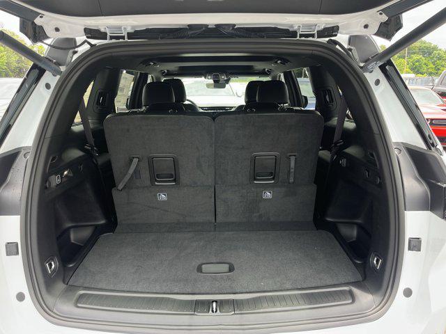 new 2025 Jeep Grand Cherokee L car, priced at $44,872