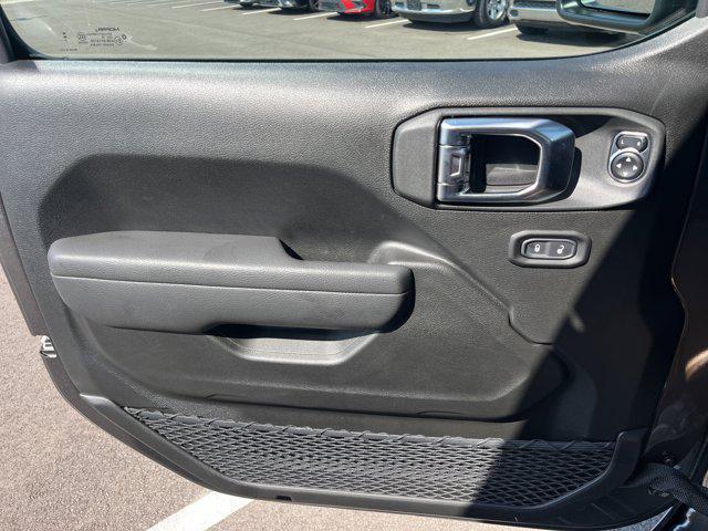 new 2025 Jeep Gladiator car, priced at $52,999