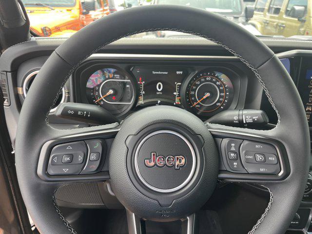 new 2025 Jeep Gladiator car, priced at $48,182
