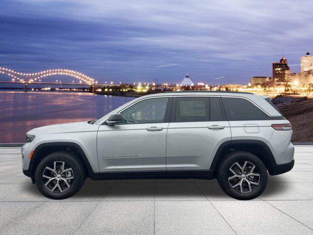 new 2025 Jeep Grand Cherokee car, priced at $49,230