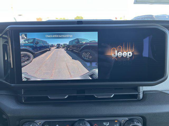 new 2025 Jeep Gladiator car, priced at $49,485