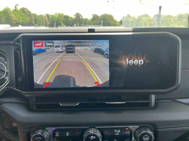 new 2025 Jeep Wrangler car, priced at $70,223