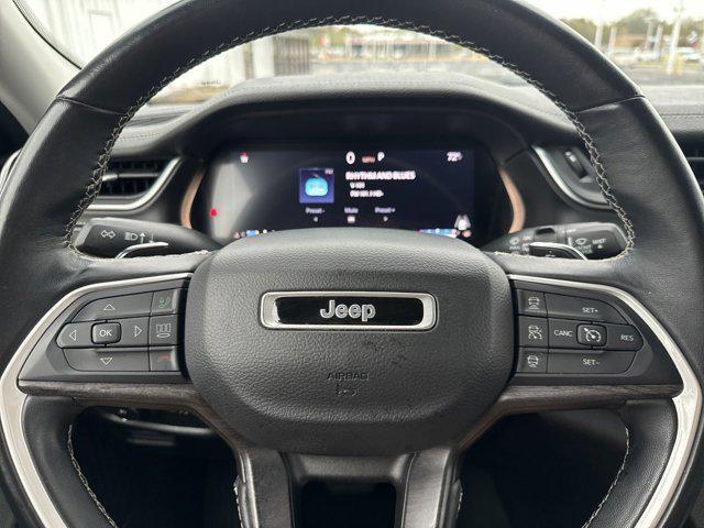 used 2022 Jeep Grand Cherokee car, priced at $33,592