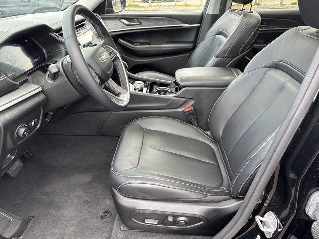 used 2022 Jeep Grand Cherokee car, priced at $32,991