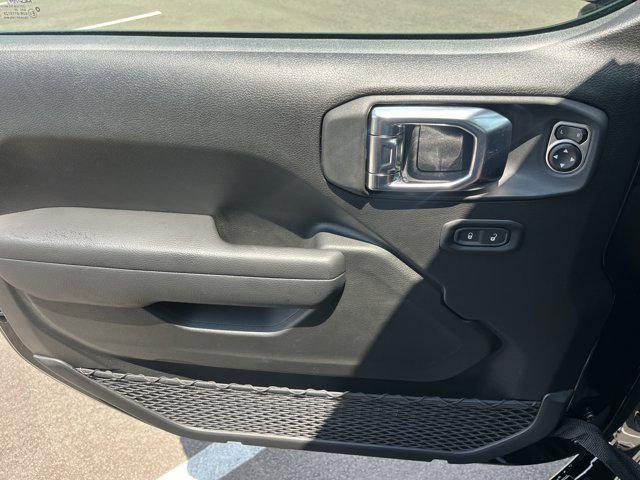 new 2025 Jeep Wrangler car, priced at $61,390