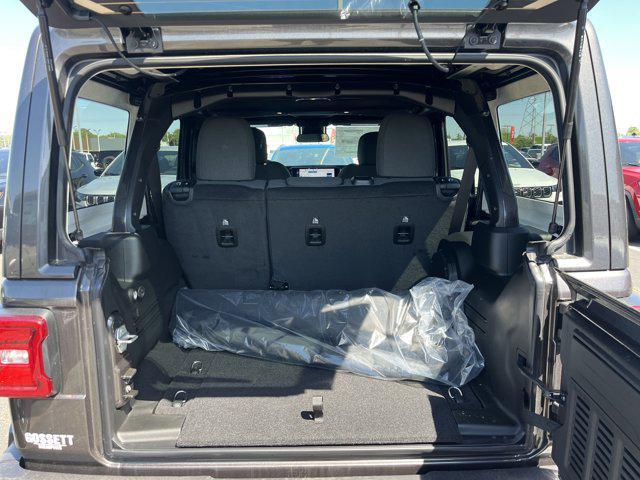 new 2025 Jeep Wrangler car, priced at $52,525