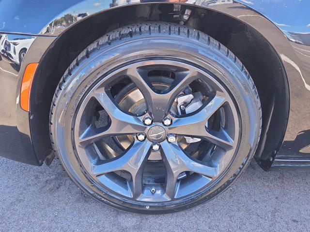used 2022 Chrysler 300 car, priced at $19,592
