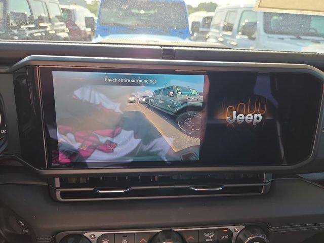 new 2025 Jeep Gladiator car, priced at $46,605