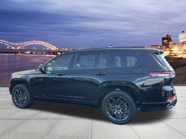 new 2025 Jeep Grand Cherokee L car, priced at $68,921