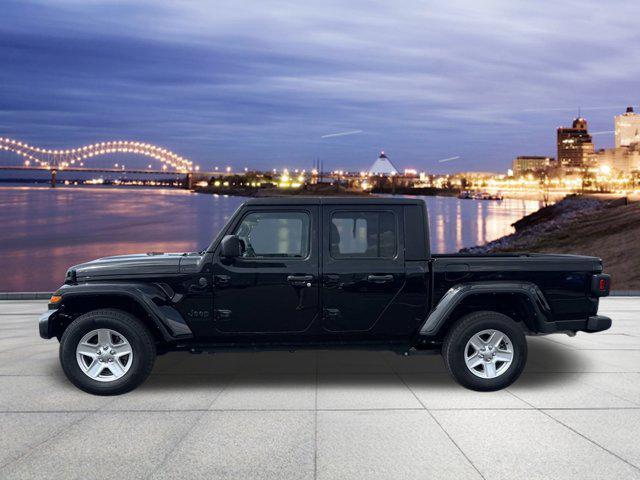 used 2023 Jeep Gladiator car, priced at $32,991