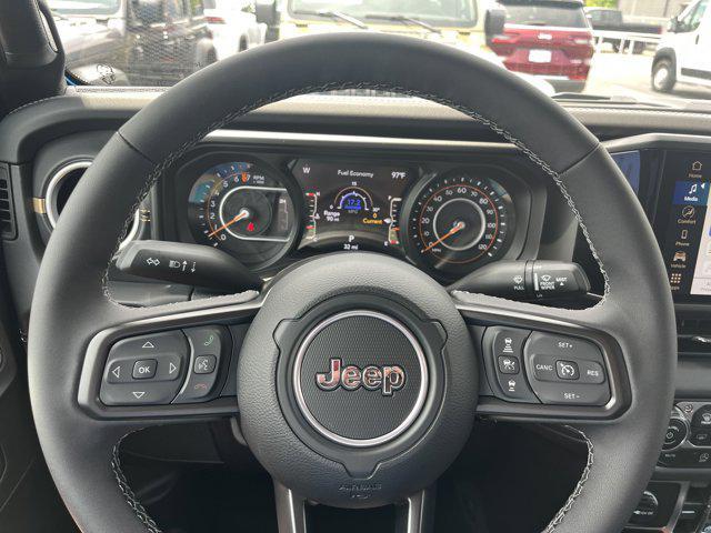 new 2025 Jeep Gladiator car, priced at $45,882
