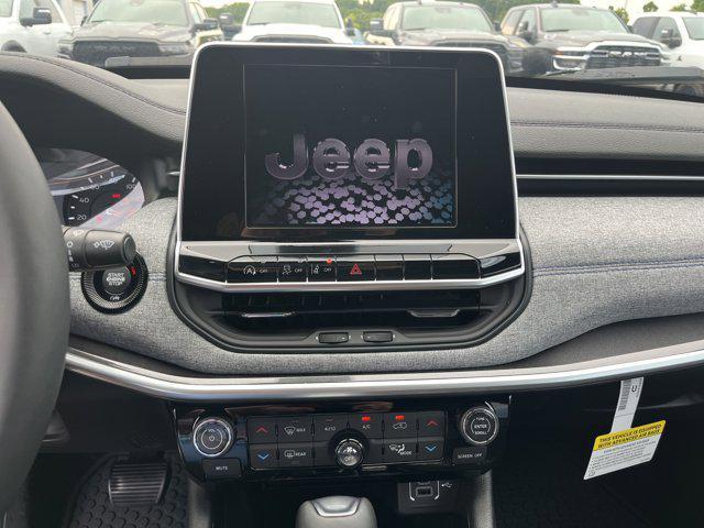 new 2025 Jeep Compass car, priced at $34,118