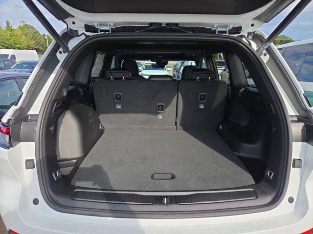 new 2025 Jeep Grand Cherokee car, priced at $42,030