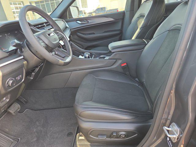 new 2025 Jeep Grand Cherokee L car, priced at $45,125