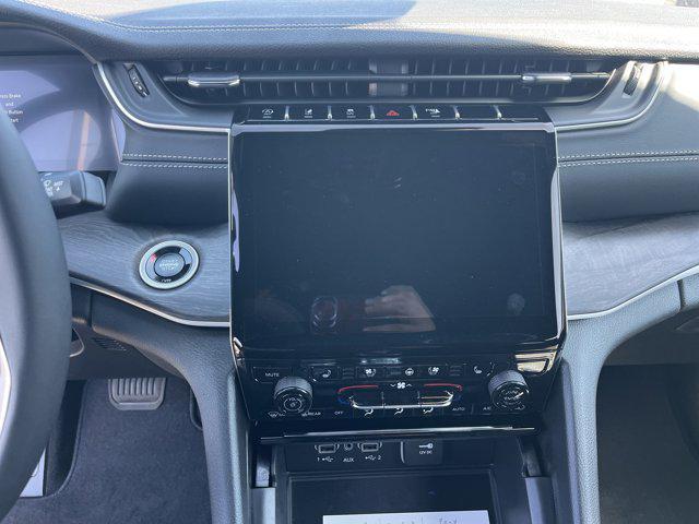 new 2025 Jeep Grand Cherokee L car, priced at $53,160