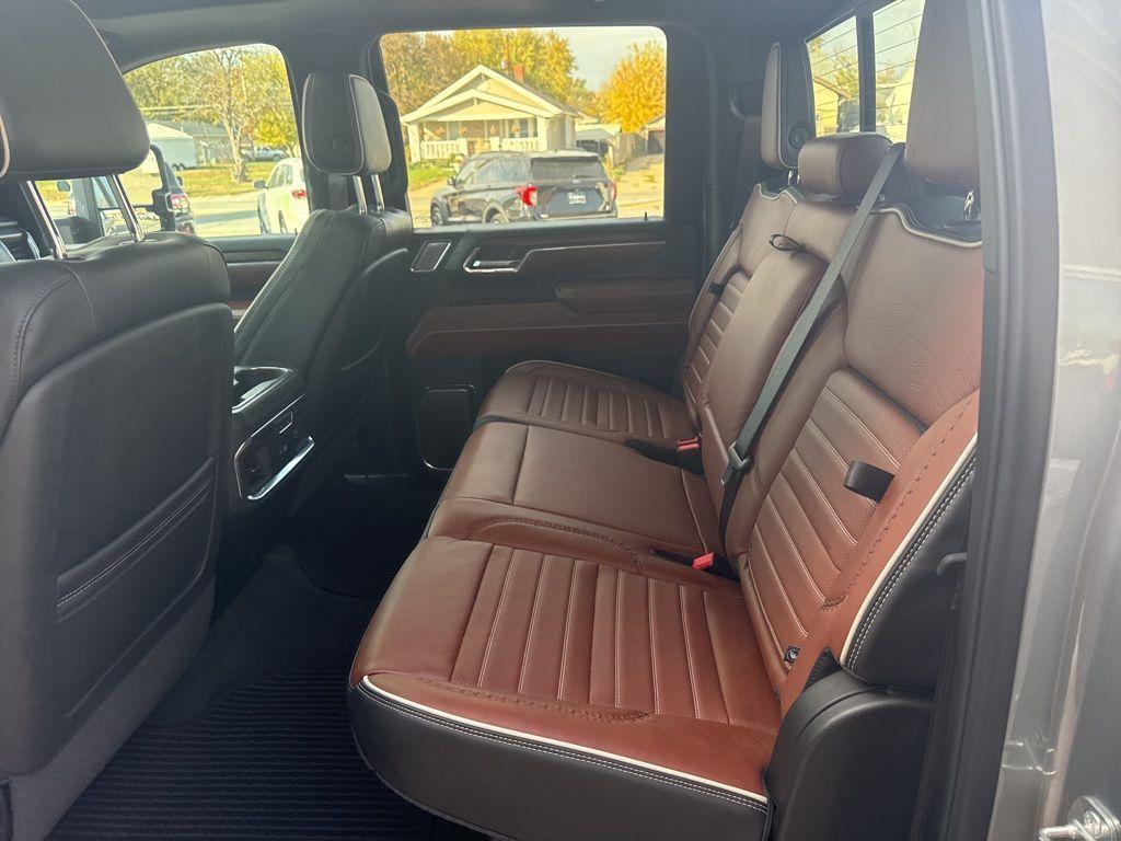 used 2024 GMC Sierra 2500 car, priced at $85,995