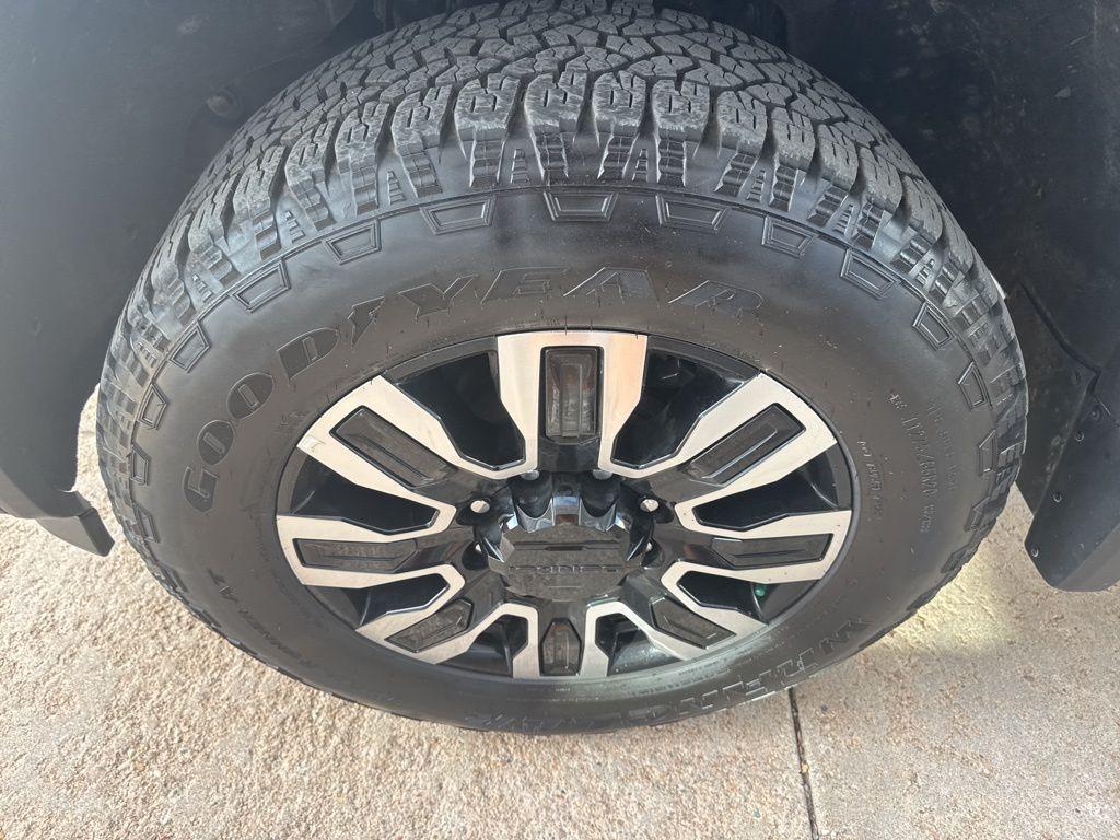 used 2024 GMC Sierra 2500 car, priced at $85,995