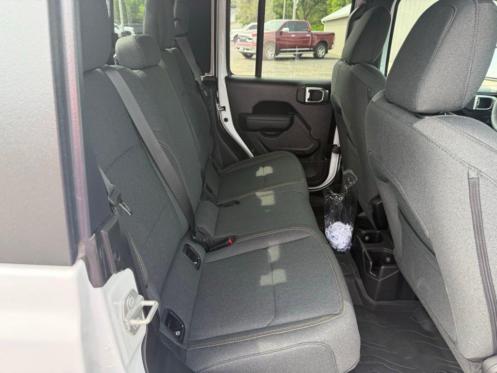 new 2024 Jeep Gladiator car, priced at $59,995