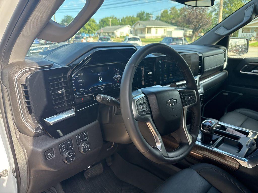 used 2024 Chevrolet Silverado 1500 car, priced at $59,746