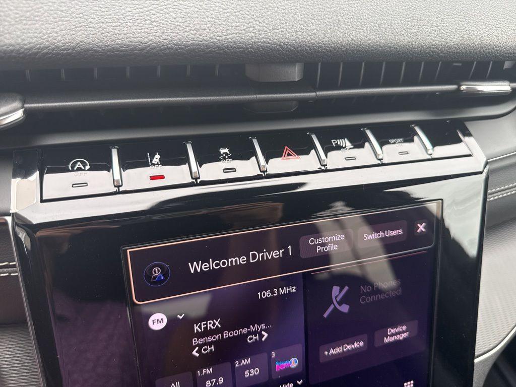 new 2025 Jeep Grand Cherokee car, priced at $44,970