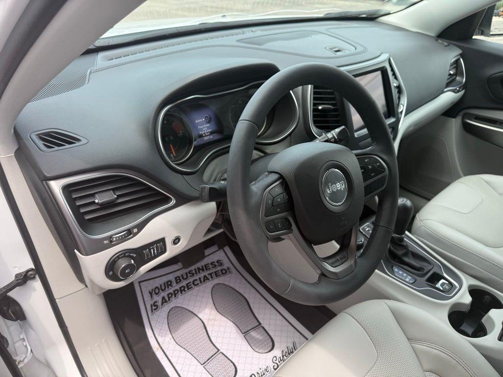 used 2022 Jeep Cherokee car, priced at $26,985