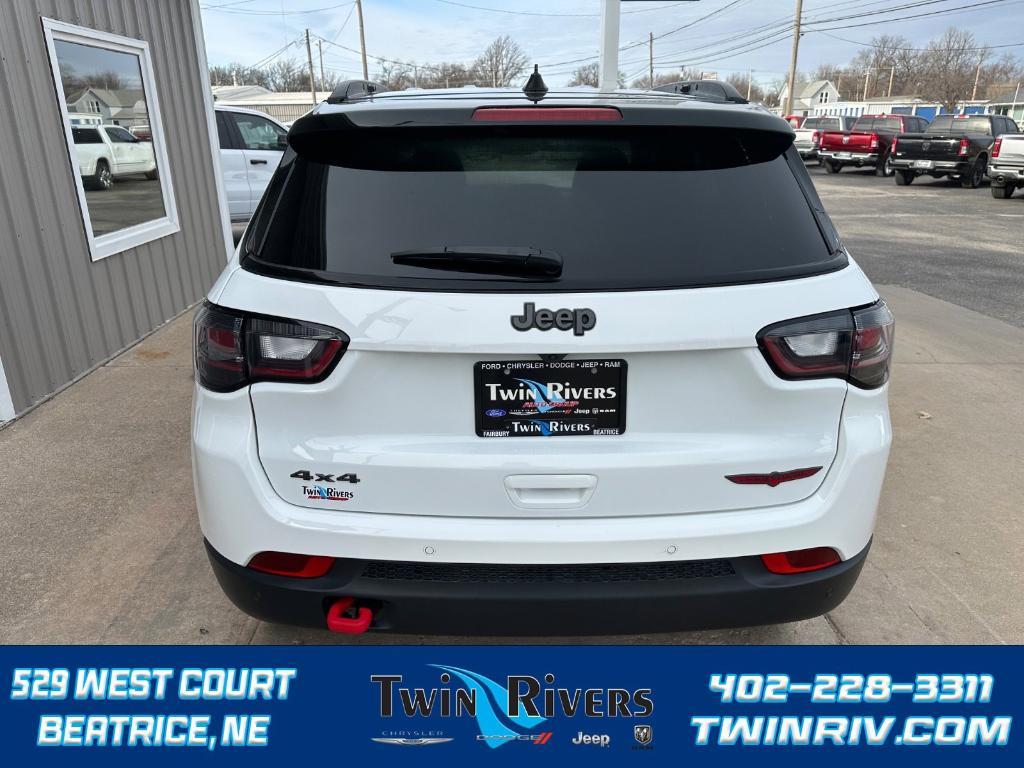 used 2023 Jeep Compass car