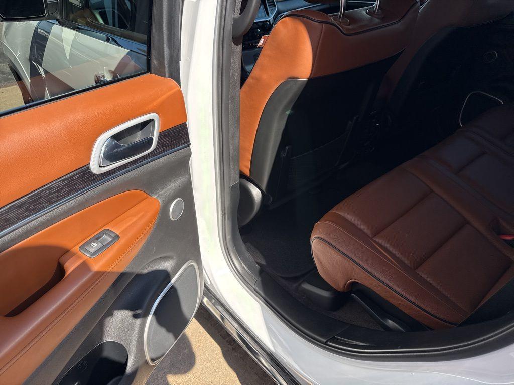 used 2019 Jeep Grand Cherokee car, priced at $35,995