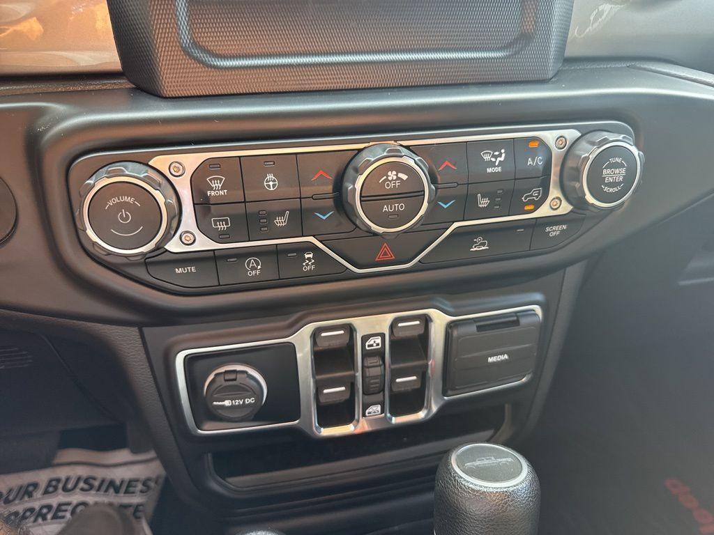 used 2020 Jeep Gladiator car