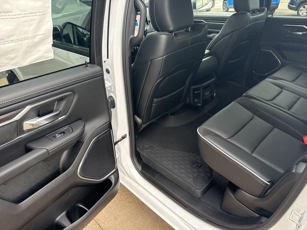 new 2025 Ram 1500 car, priced at $52,323