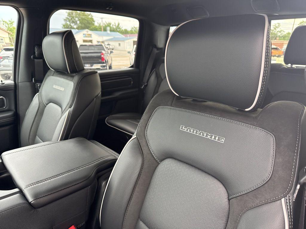 new 2025 Ram 1500 car, priced at $52,323