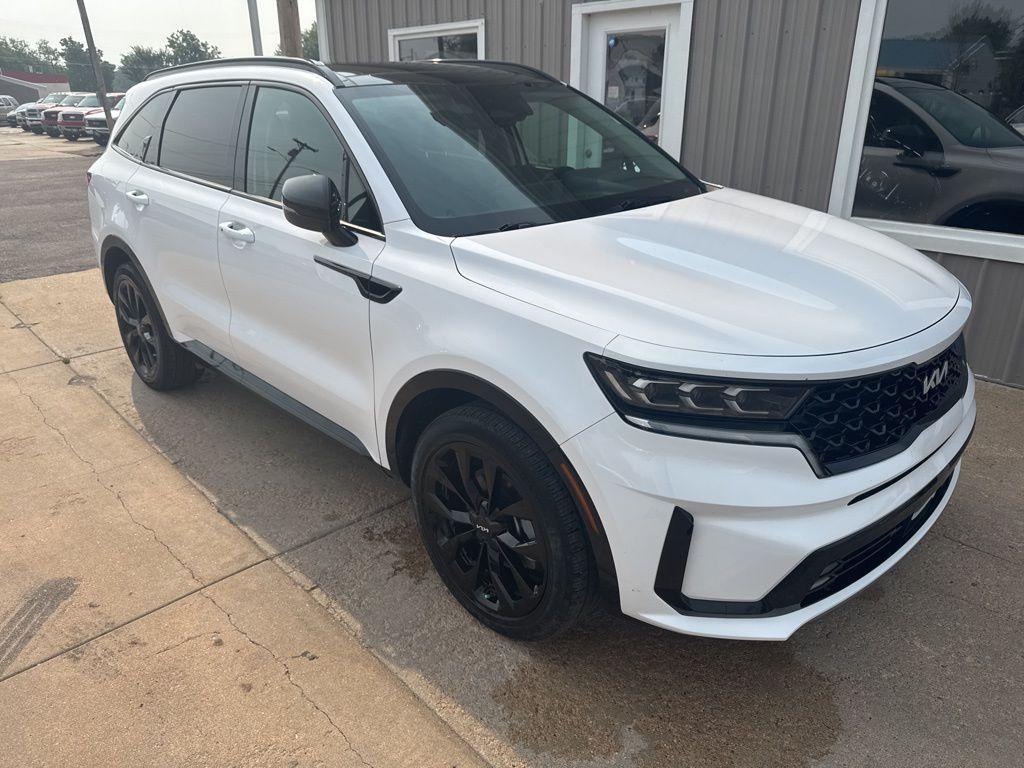 used 2023 Kia Sorento car, priced at $30,885