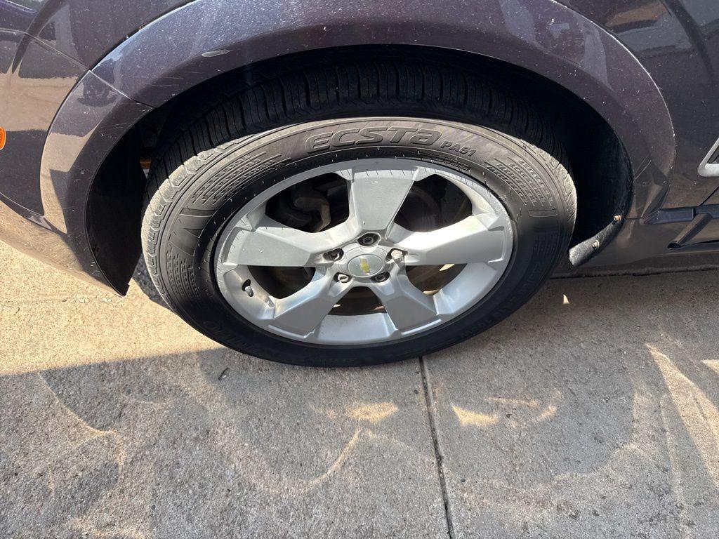 used 2014 Chevrolet Captiva Sport car