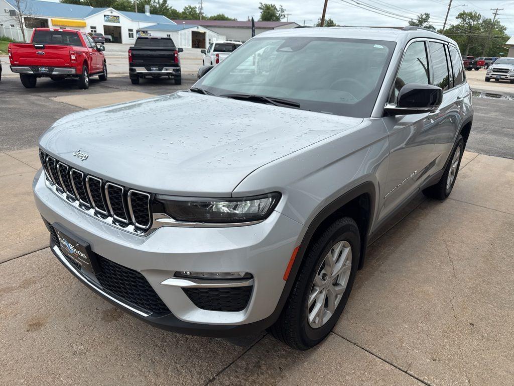 used 2023 Jeep Grand Cherokee car