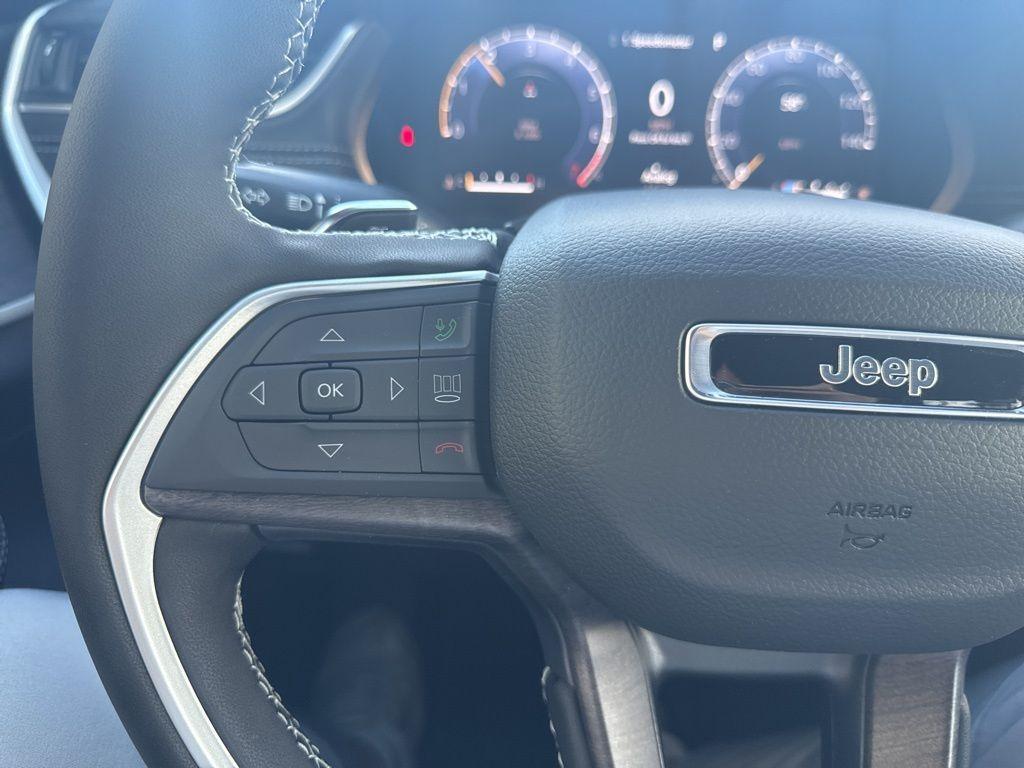 new 2025 Jeep Grand Cherokee L car, priced at $49,025