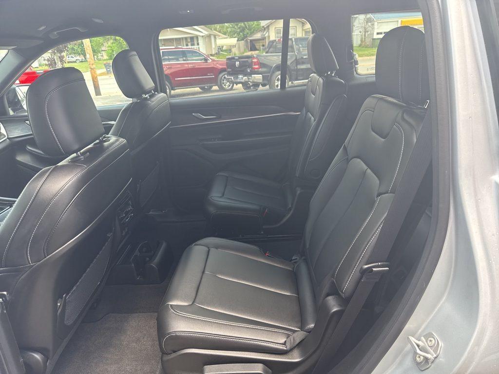 new 2025 Jeep Grand Cherokee L car, priced at $49,197
