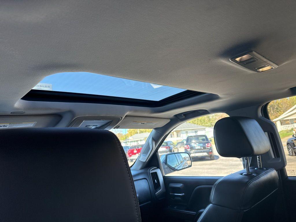 used 2017 GMC Sierra 1500 car, priced at $33,995