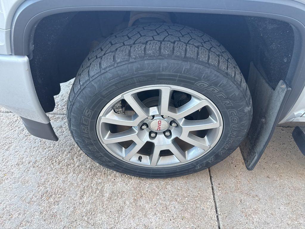 used 2017 GMC Sierra 1500 car, priced at $33,995