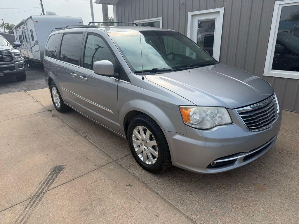 used 2014 Chrysler Town & Country car, priced at $9,995