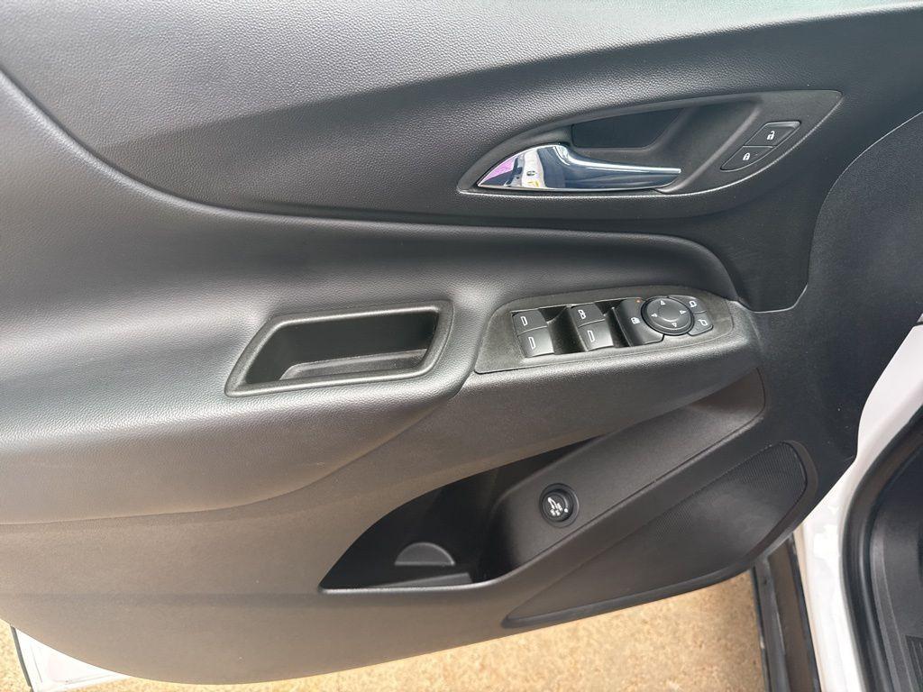 used 2022 Chevrolet Equinox car, priced at $26,985