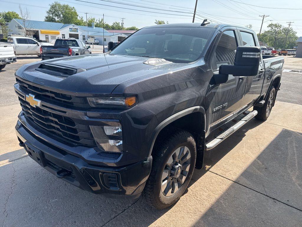 used 2024 Chevrolet Silverado 2500 car