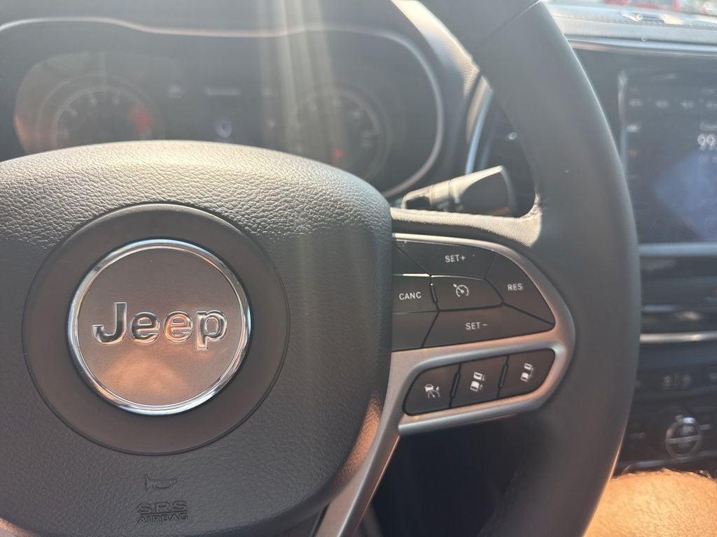 used 2022 Jeep Cherokee car, priced at $27,995